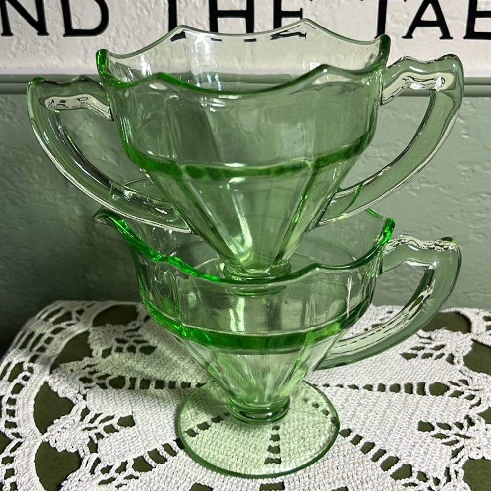 Vintage Green Depression Glass Creamer & Sugar Liberty Works Egg Harbor Pattern